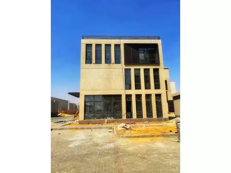 https://aqarmap.com.eg/en/listing/5491197-for-sale-cairo-new-cairo-compounds-district-5-d-park-district-5-compound-marakez