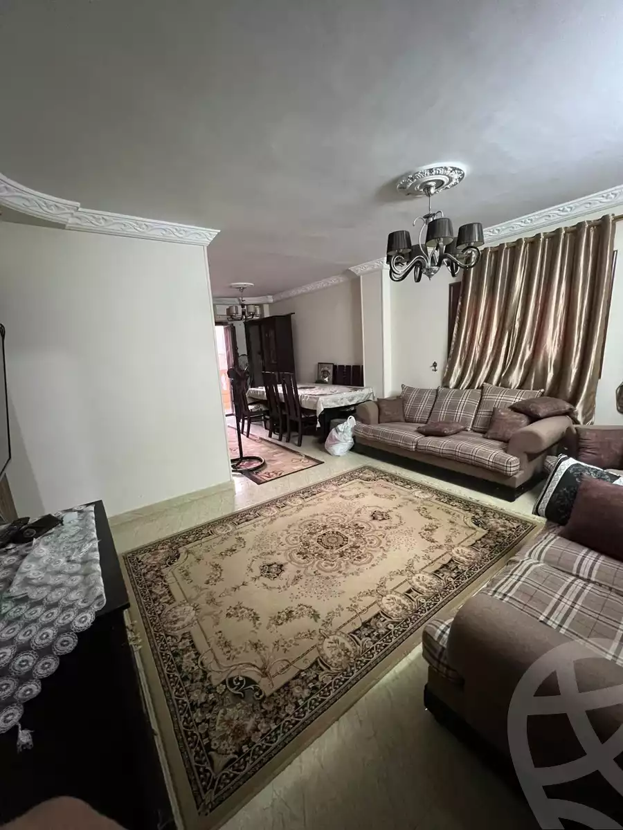 https://aqarmap.com.eg/ar/listing/5495771-for-sale-cairo-6th-of-october-el-ahyaa-neighborhood-3rd-al-hay-al-thalith-st