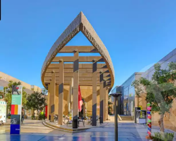 https://aqarmap.com.eg/en/listing/5501379-for-sale-cairo-el-sheikh-zayed-city-compounds-walk-of-cairo-mall