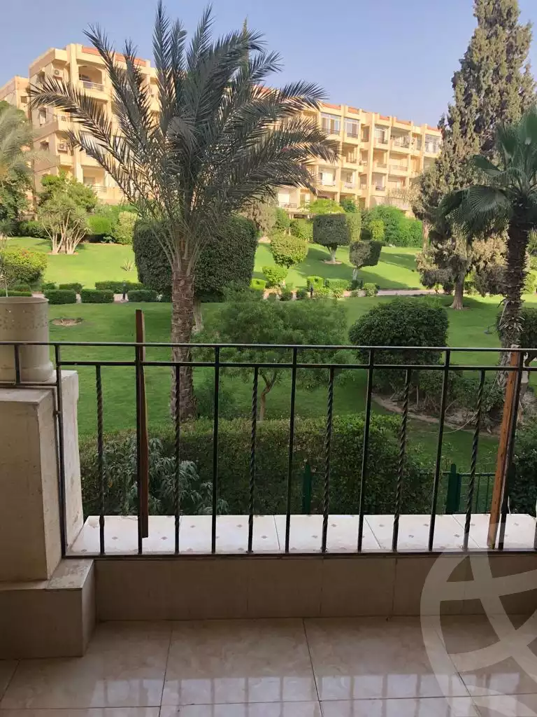 https://aqarmap.com.eg/en/listing/5506247-for-sale-cairo-el-sheikh-zayed-city-compounds-zayed-2000