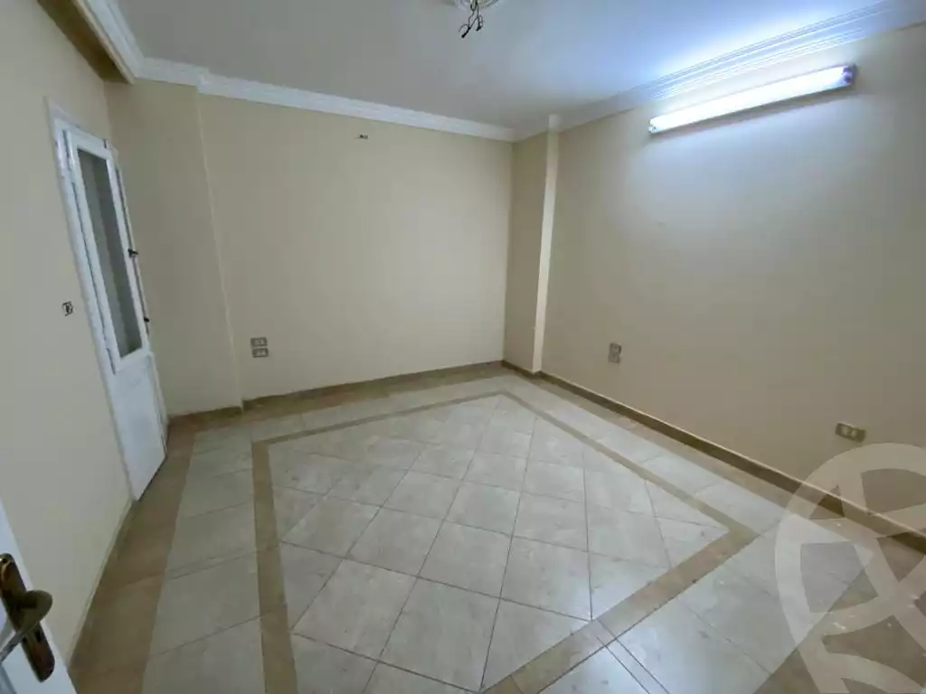 https://aqarmap.com.eg/en/listing/5511390-for-sale-cairo-el-haram-shareaa-khatem-el-morsalen