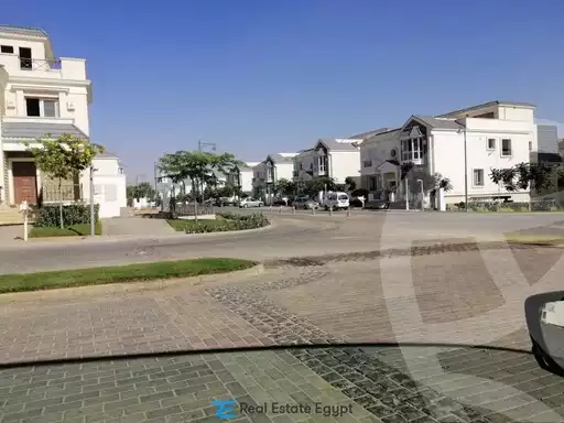 https://aqarmap.com.eg/ar/listing/5512335-for-sale-cairo-6th-of-october-compounds-mountain-view-chillout-park-mountain-view-lakeside