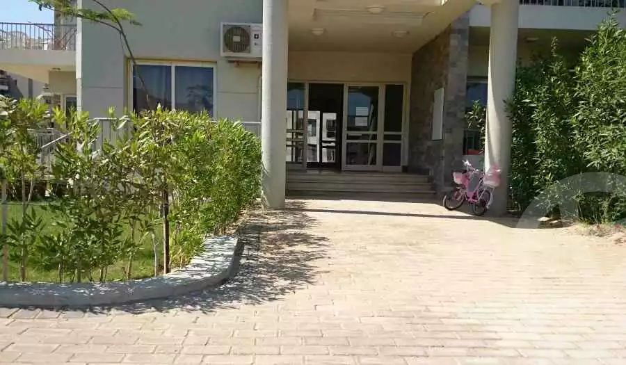 https://aqarmap.com.eg/en/listing/6086419-for-rent-cairo-el-sheikh-zayed-city-compounds-dh-drys
