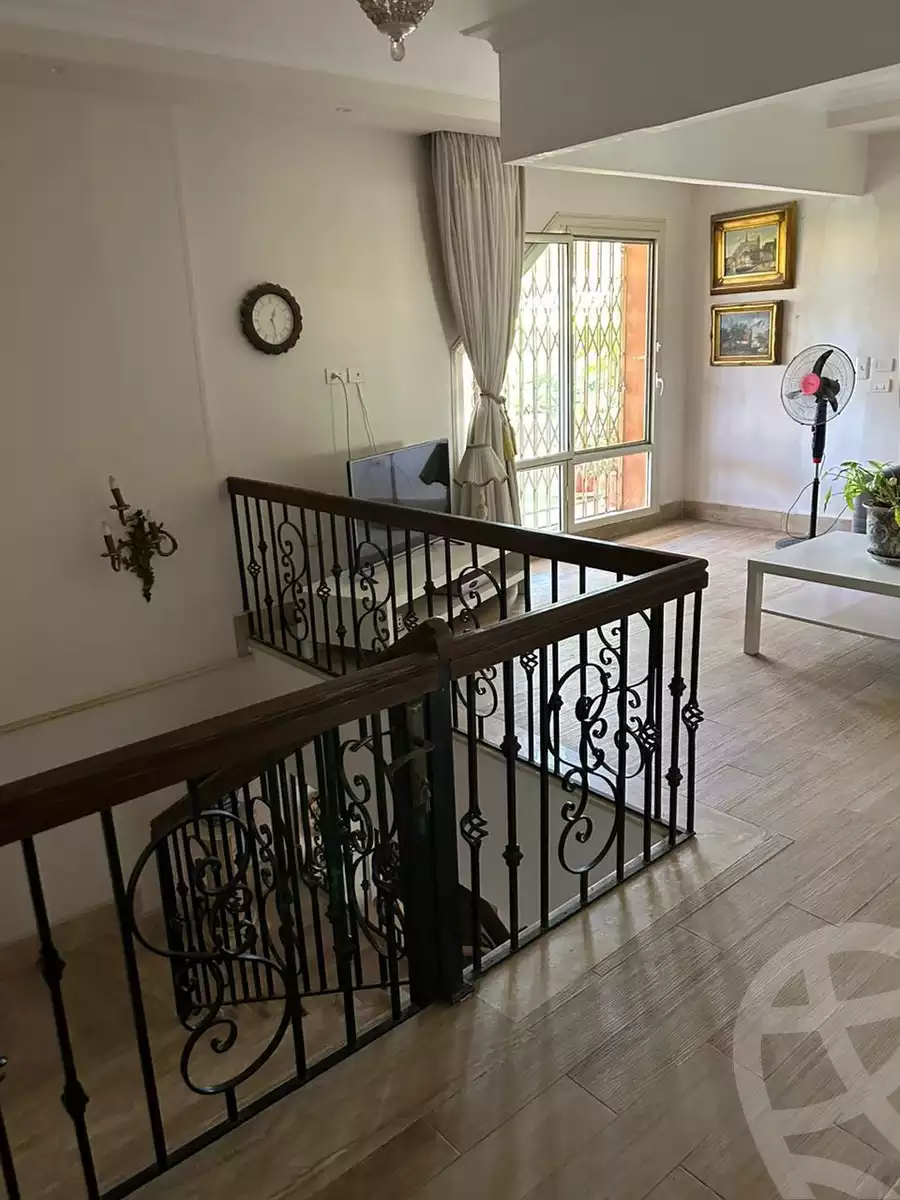 https://aqarmap.com.eg/en/listing/5513352-for-sale-cairo-el-sheikh-zayed-city-compounds-green-3
