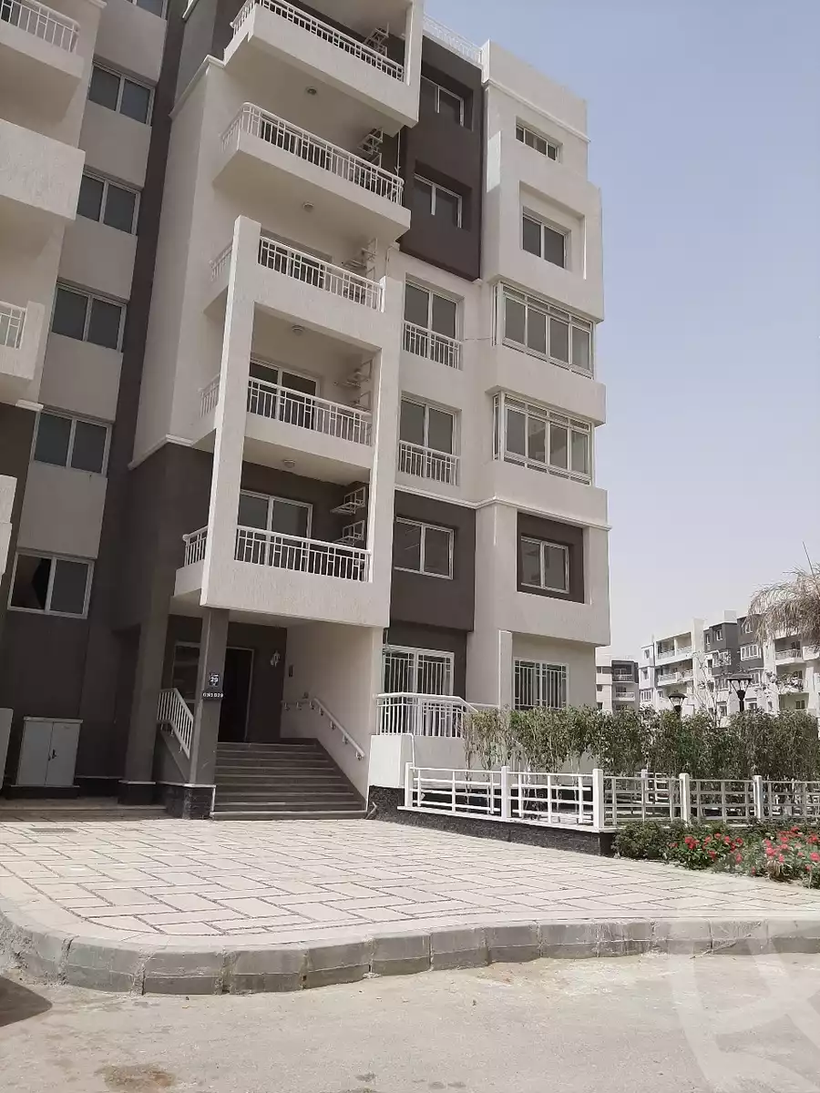 https://aqarmap.com.eg/en/listing/5513410-for-sale-cairo-new-cairo-madinaty-tenth-zone-buildings