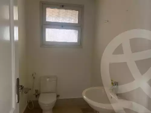 https://aqarmap.com.eg/en/listing/5513879-for-sale-cairo-new-cairo-el-ahyaa-fifth-neighborhood-street-10