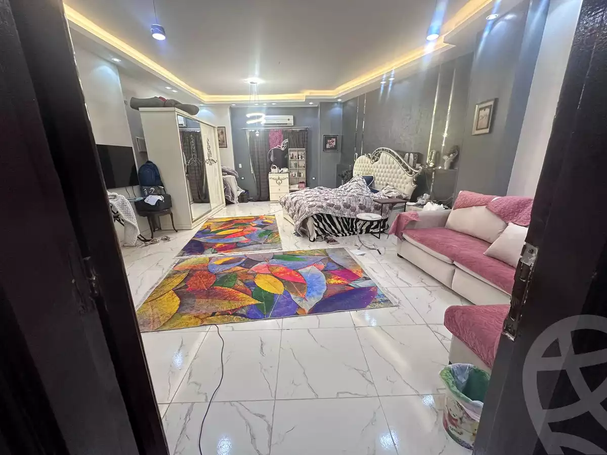 https://aqarmap.com.eg/en/listing/5513943-for-sale-cairo-6th-of-october-el-ahyaa-neighborhood-5th-street-37