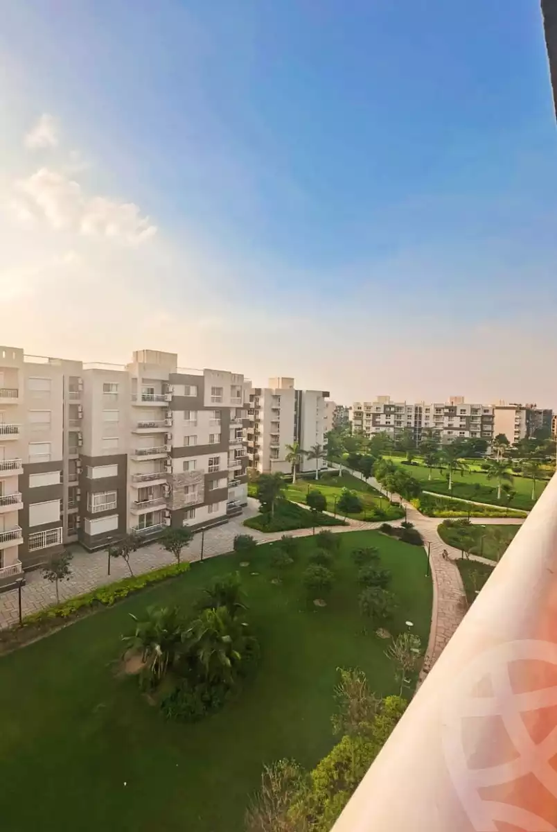 https://aqarmap.com.eg/en/listing/5516658-for-sale-cairo-new-cairo-madinaty-twelfth-zone-buildings