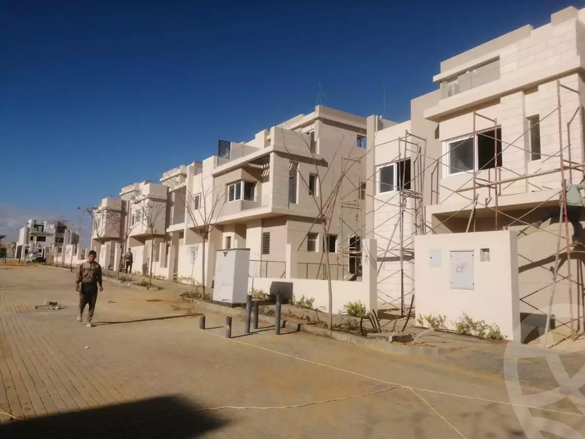 https://aqarmap.com.eg/en/listing/5517113-for-sale-cairo-6th-of-october-compounds-tawny