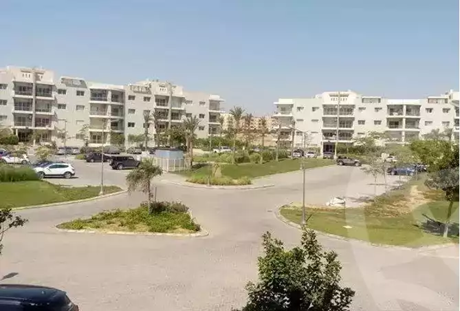 https://aqarmap.com.eg/en/listing/5520571-for-sale-cairo-el-sheikh-zayed-city-compounds-dh-drys