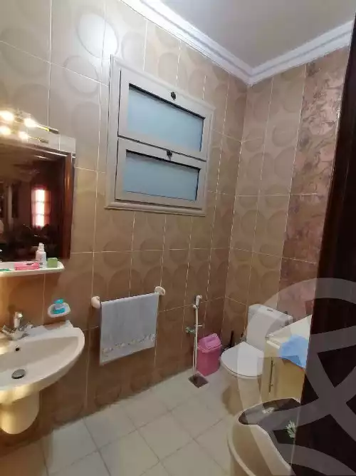 https://aqarmap.com.eg/en/listing/5521985-for-sale-cairo-new-cairo-el-ahyaa-first-neighborhood-street-2