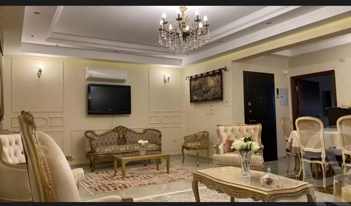 https://aqarmap.com.eg/en/listing/5527845-for-sale-cairo-mokattam-el-hadabah-el-wosta-el-mantaqa-el-olaa-baron-school-street