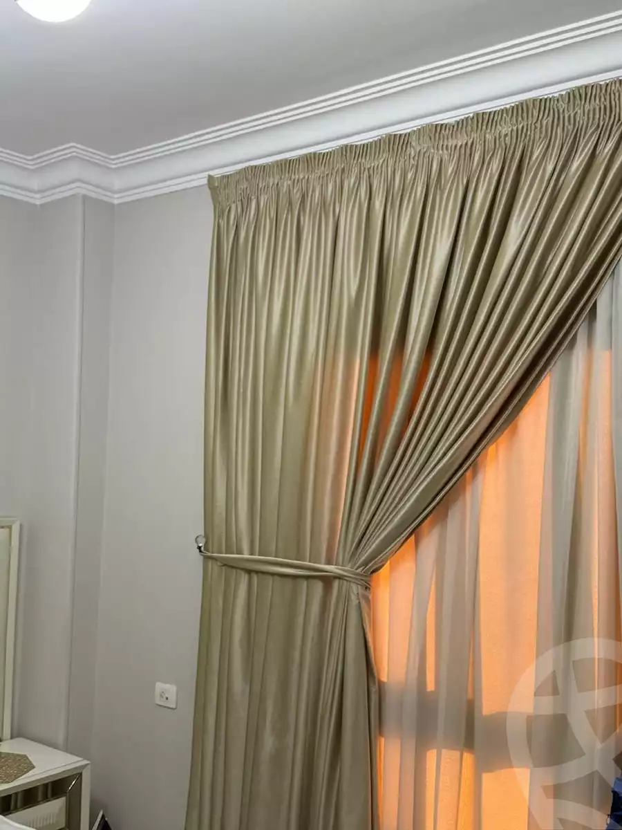 https://aqarmap.com.eg/en/listing/5533943-for-sale-cairo-el-sheikh-zayed-city-el-hay-el-khames