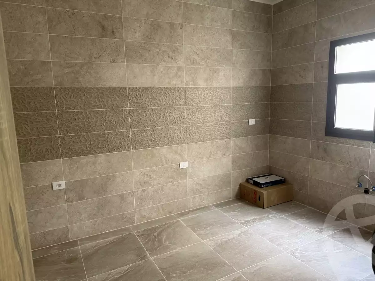 https://aqarmap.com.eg/ar/listing/5534516-for-sale-cairo-new-cairo-compounds-mwn-ryzydns-lmrsm-llttwyr