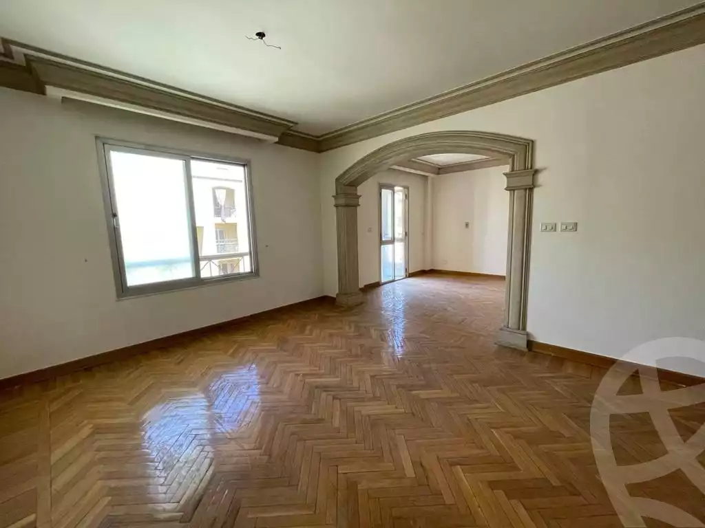 https://aqarmap.com.eg/en/listing/5539970-for-sale-cairo-new-cairo-lrhb-city-phase-1-alabnoudi-st