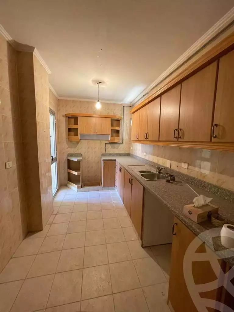 https://aqarmap.com.eg/en/listing/5539970-for-sale-cairo-new-cairo-lrhb-city-phase-1-alabnoudi-st