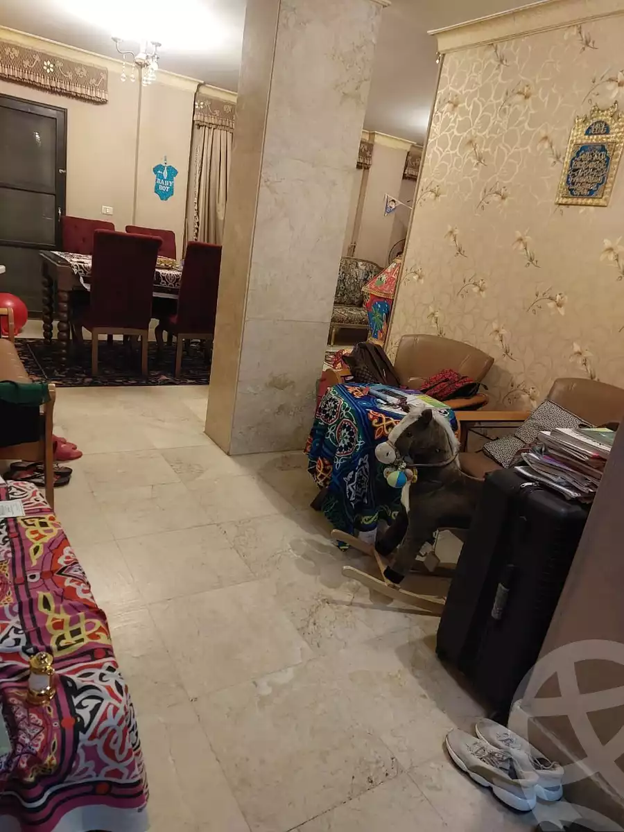https://aqarmap.com.eg/en/listing/5540081-for-sale-cairo-new-cairo-lrhb-city-phase-1-abbas-el-akad-st