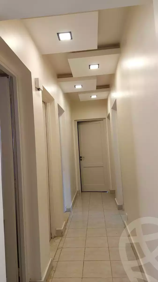 https://aqarmap.com.eg/en/listing/5540180-for-sale-cairo-new-cairo-lrhb-city-phase-8