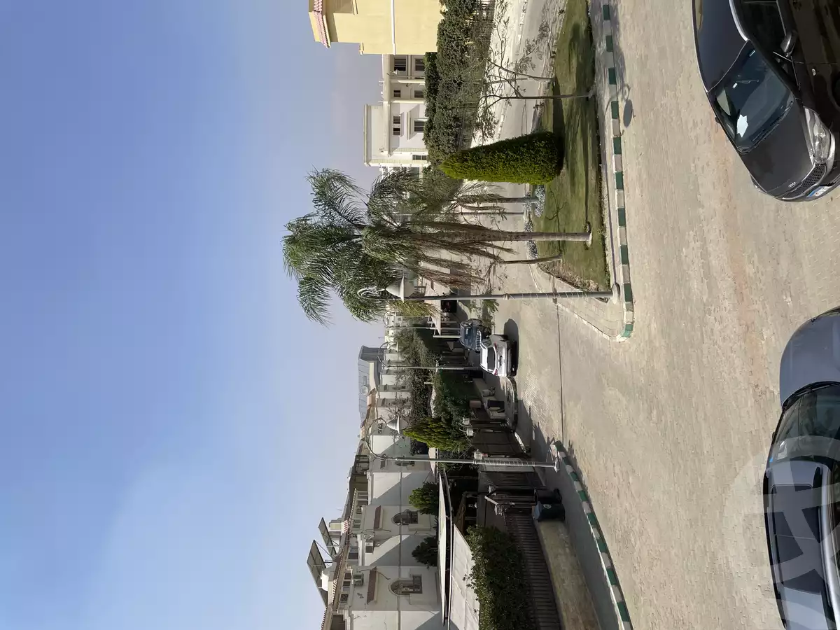 https://aqarmap.com.eg/en/listing/5540482-for-sale-cairo-6th-of-october-compounds-dream-land-lake-dream-dream-land-compound
