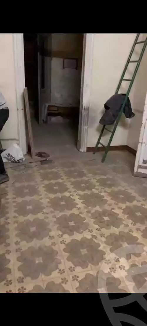 https://aqarmap.com.eg/en/listing/5534287-for-sale-cairo-downtown-el-moskey-el-gaish-st