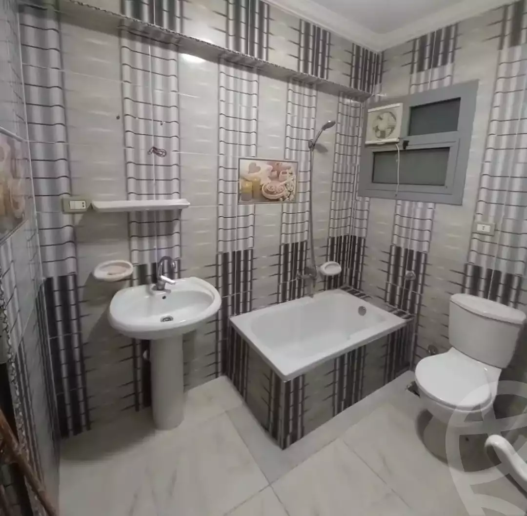 https://aqarmap.com.eg/en/listing/5544996-for-sale-alexandria-l-jmy-lbytsh