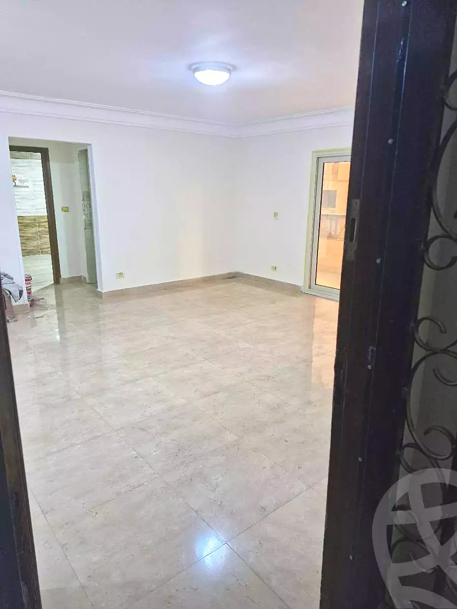 https://aqarmap.com.eg/en/listing/5547536-for-rent-alexandria-miami