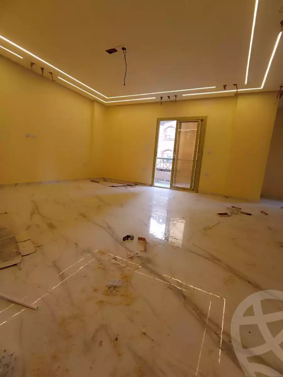 https://aqarmap.com.eg/ar/listing/5548988-for-sale-cairo-6th-of-october-el-ahyaa-neighborhood-4th-neighbourhood-1