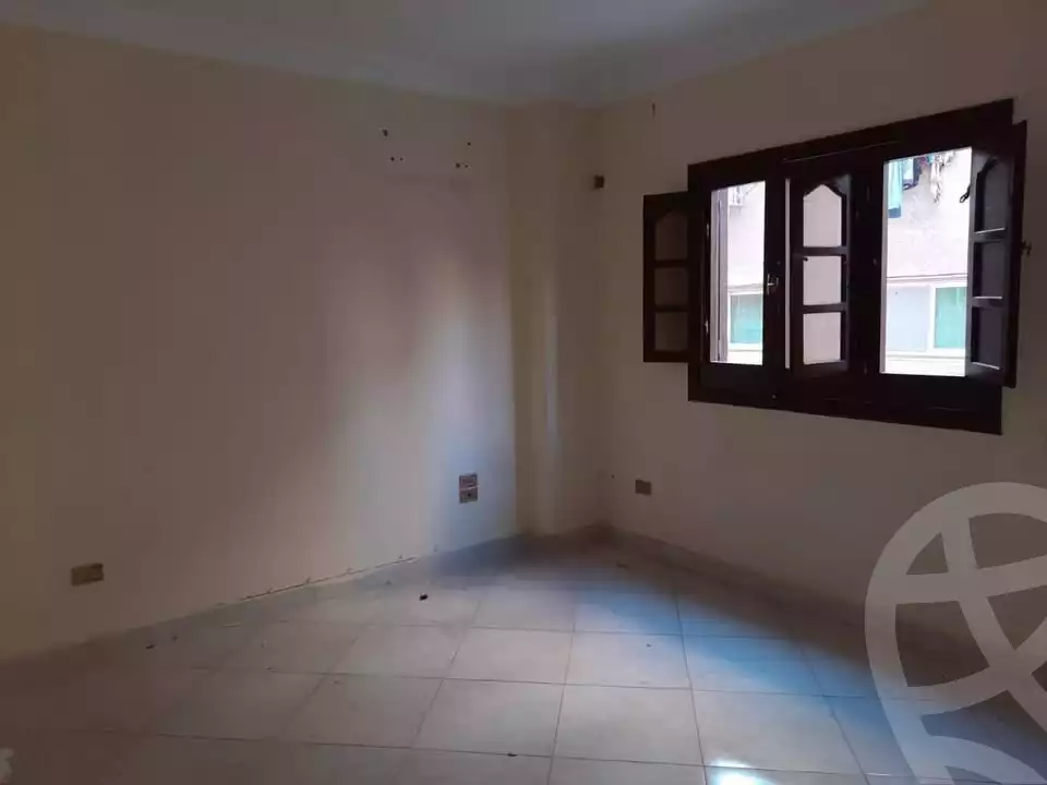 https://aqarmap.com.eg/ar/listing/5550054-for-sale-cairo-mokattam-lhdb-l-ly-shareaa-9