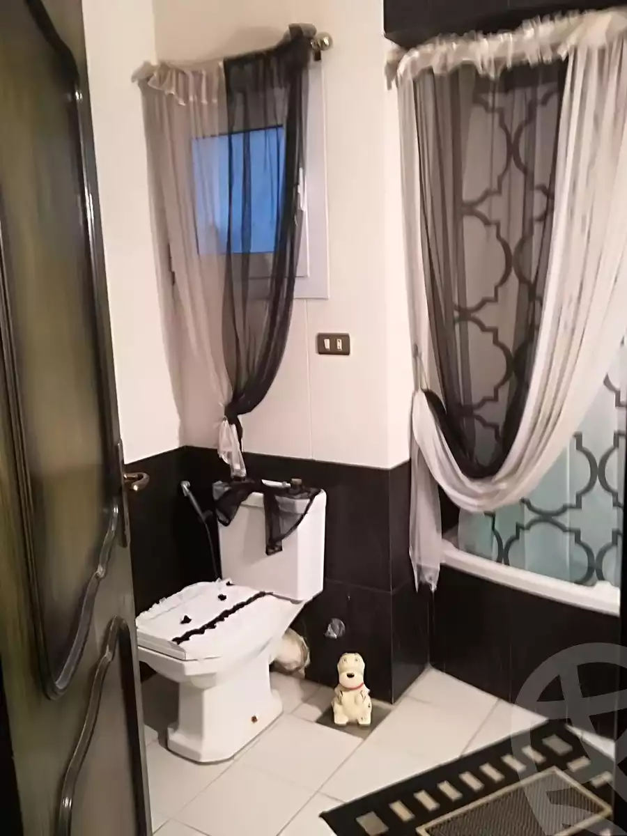 https://aqarmap.com.eg/en/listing/5550797-for-sale-cairo-nasr-city-makram-ebeid