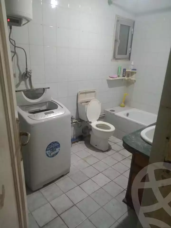 https://aqarmap.com.eg/en/listing/5552256-for-sale-cairo-mokattam-lhdb-l-ly-el-naforah-square