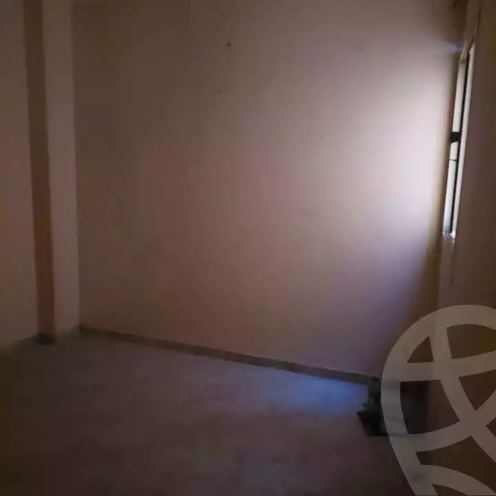 https://aqarmap.com.eg/ar/listing/5552481-for-sale-cairo-helwan-helwan-el-sharkeya-gaafar-st