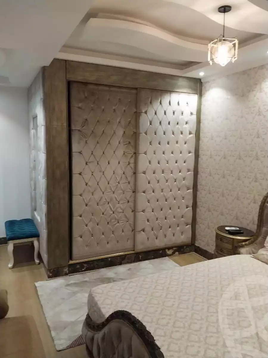 https://aqarmap.com.eg/ar/listing/5554497-for-rent-cairo-new-cairo-compounds-kmbwnd-fyldj-jyt-blm-hylz