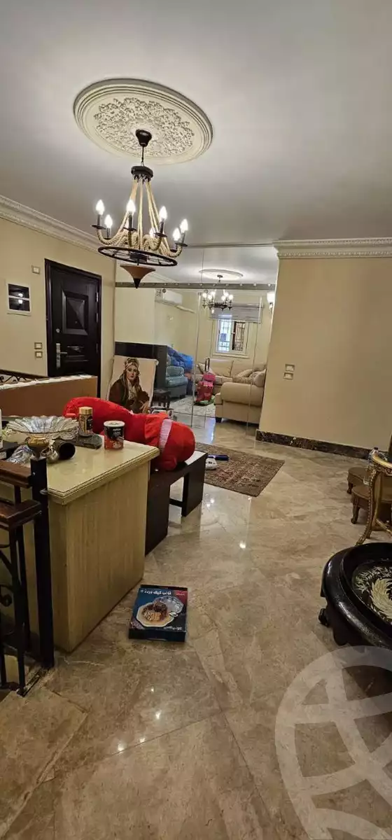 https://aqarmap.com.eg/en/listing/5555856-for-sale-cairo-el-sheikh-zayed-city-compounds-el-khamayel
