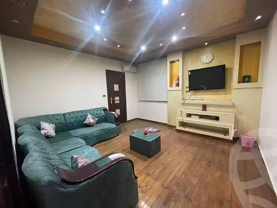 https://aqarmap.com.eg/en/listing/5556437-for-rent-cairo-mokattam-lhdb-l-ly
