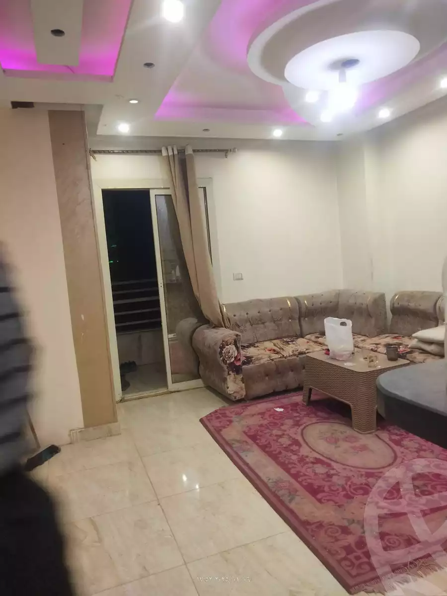 https://aqarmap.com.eg/en/listing/5559395-for-sale-cairo-mokattam-el-hadabah-el-wosta-el-mantaqa-el-khamsa