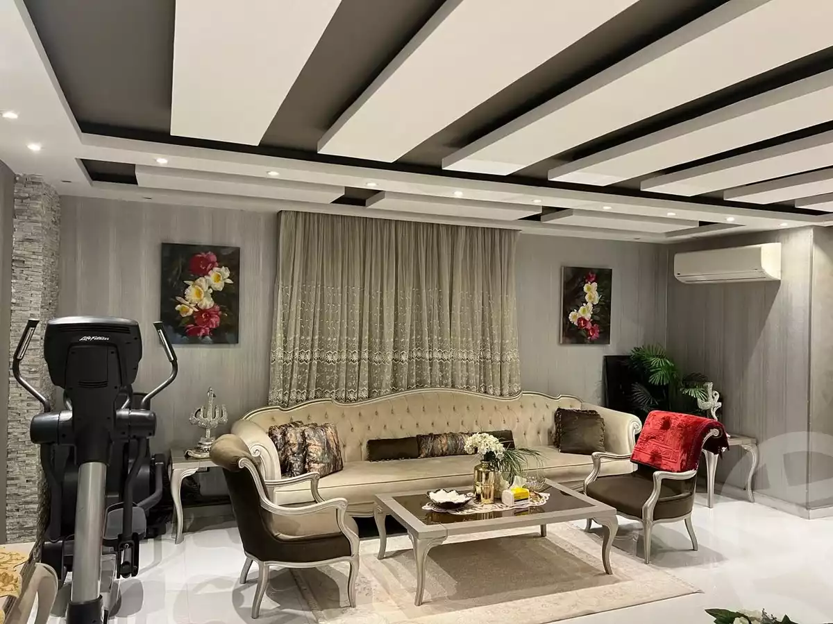 https://aqarmap.com.eg/ar/listing/5559706-for-sale-cairo-mokattam-lhdb-l-ly