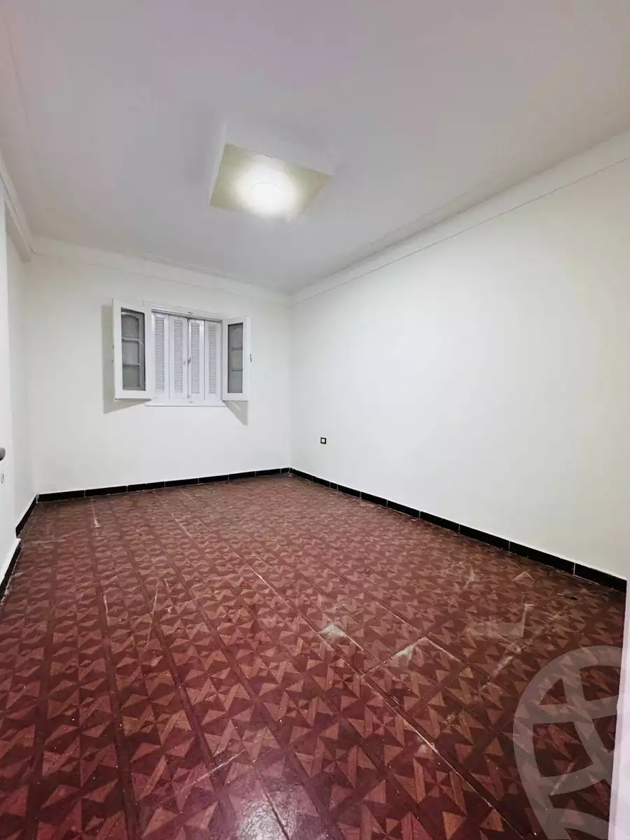 https://aqarmap.com.eg/ar/listing/5559824-for-sale-alexandria-l-jmy-shataa-el-nakheel