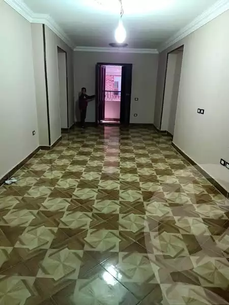 https://aqarmap.com.eg/ar/listing/5560087-for-rent-cairo-helwan-kwrnysh-hlwn