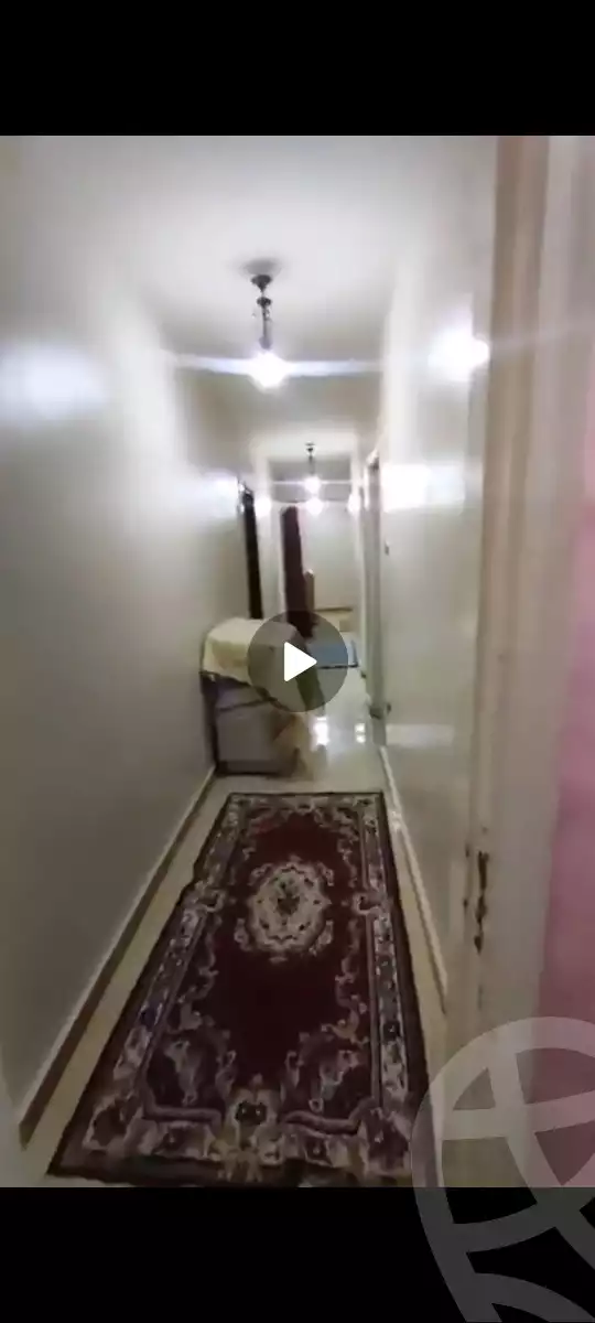 https://aqarmap.com.eg/ar/listing/5562027-for-rent-cairo-faisal-kafr-tohormos-queen-nazli-st
