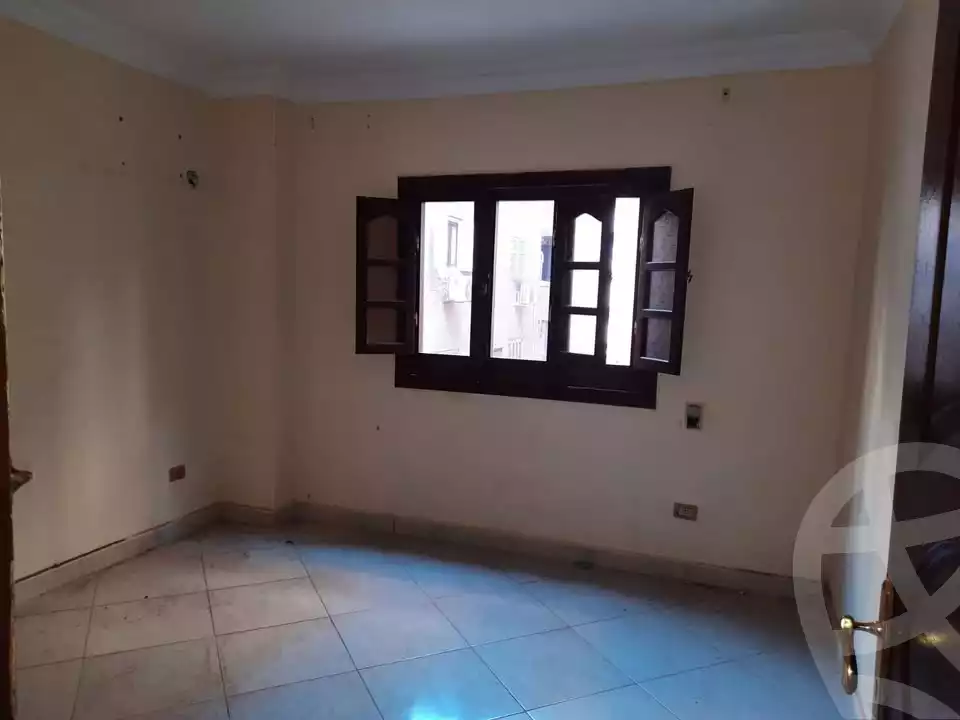 https://aqarmap.com.eg/ar/listing/5562140-for-sale-cairo-mokattam-lhdb-l-ly-shareaa-9