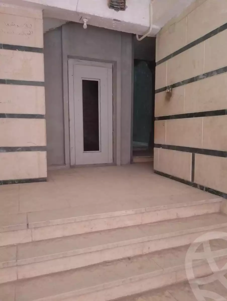 https://aqarmap.com.eg/ar/listing/5562811-for-sale-cairo-madinat-el-salam-gamal-abd-el-nasser