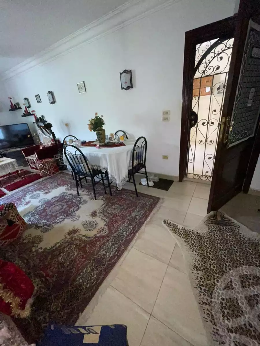 https://aqarmap.com.eg/en/listing/5563403-for-sale-cairo-el-sheikh-zayed-city-compounds-hadayek-el-mohandiseen