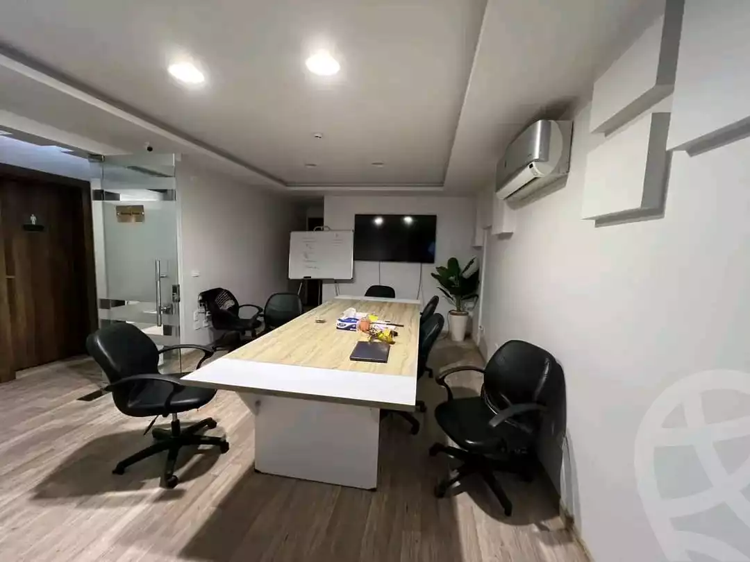 https://aqarmap.com.eg/ar/listing/5563491-for-rent-cairo-el-maadi-zahraa-el-maadi-al-khamseen-st