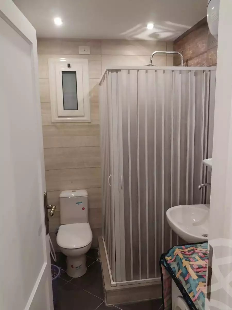 https://aqarmap.com.eg/en/listing/5564903-for-rent-cairo-new-cairo-lrhb-city-phase-1-ahmed-rami-st