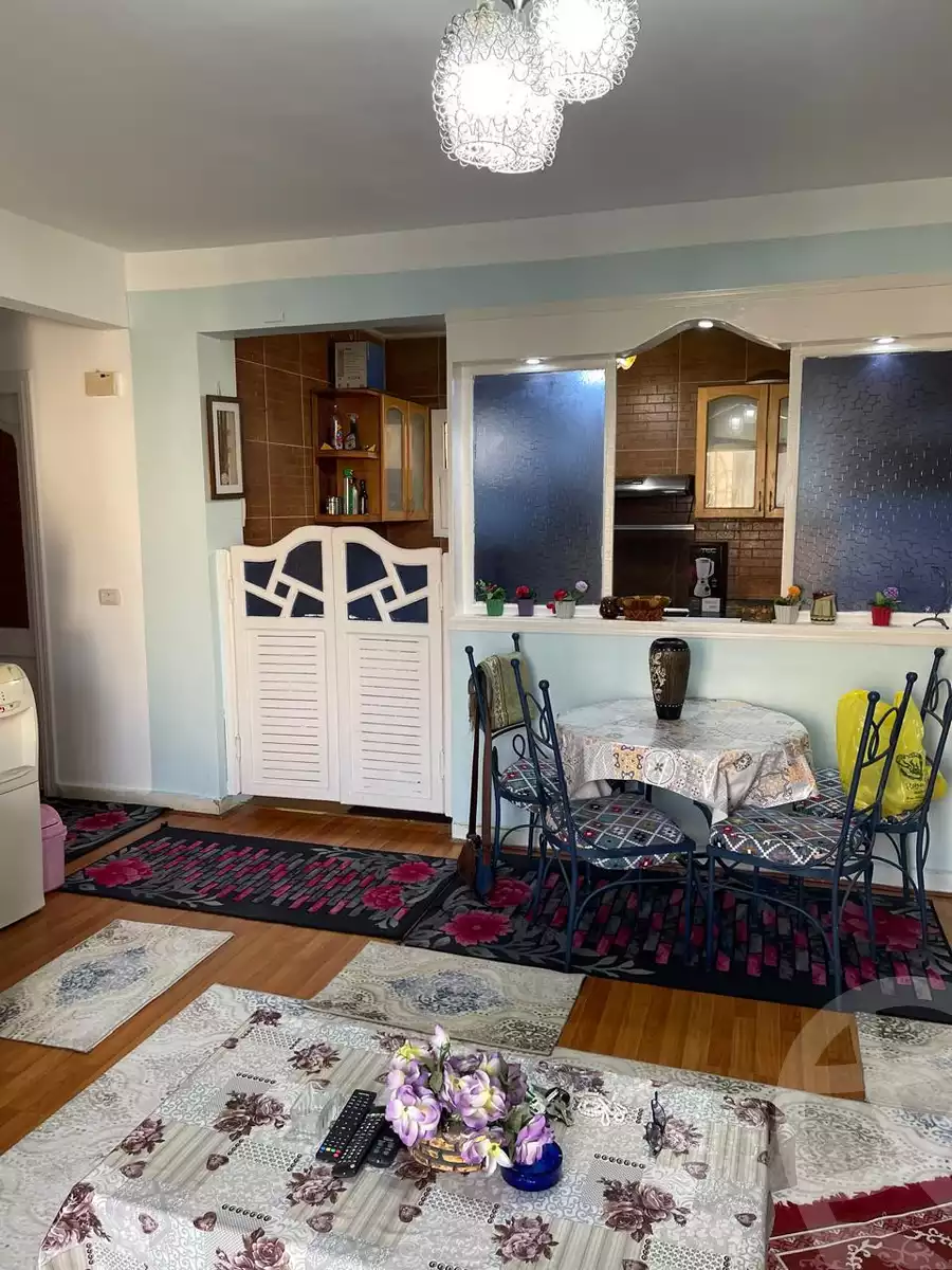 https://aqarmap.com.eg/en/listing/5566504-for-sale-cairo-el-sheikh-zayed-city-compounds-hadayek-el-mohandiseen
