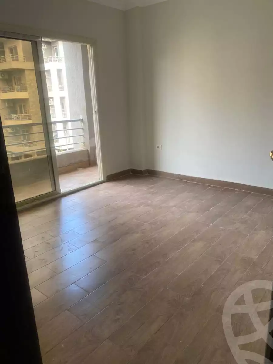 https://aqarmap.com.eg/en/listing/5566612-for-sale-cairo-el-sheikh-zayed-city-compounds-jn-zyd
