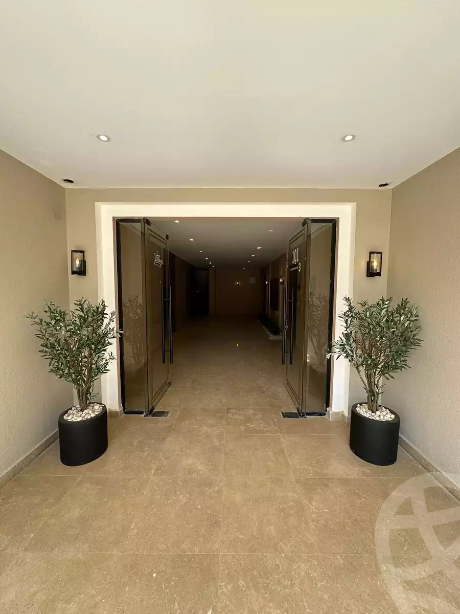 https://aqarmap.com.eg/en/listing/5567511-for-sale-cairo-el-sheikh-zayed-city-compounds-kmbwnd-fyldj-wyst-dr-llttwyr