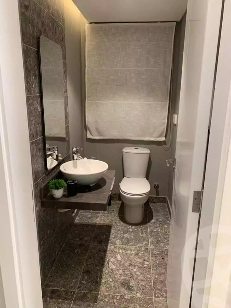 https://aqarmap.com.eg/en/listing/5567594-for-sale-cairo-el-sheikh-zayed-city-compounds-kmbwnd-fyldj-wyst-dr-llttwyr