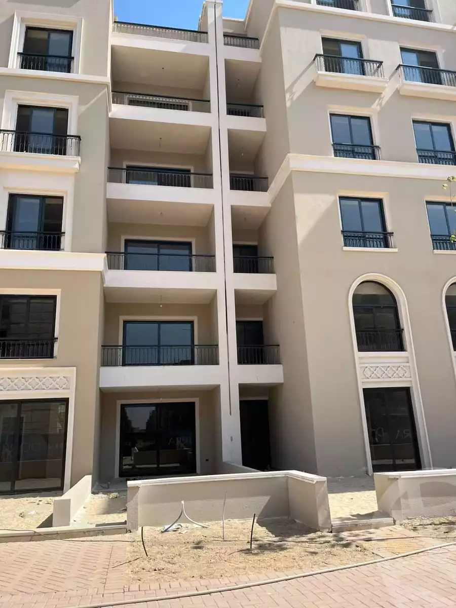 https://aqarmap.com.eg/en/listing/5571321-for-sale-cairo-el-sheikh-zayed-city-compounds-kmbwnd-fyldj-wyst-dr-llttwyr