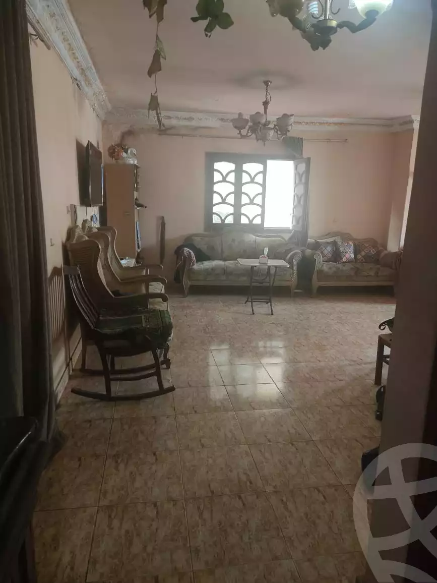 https://aqarmap.com.eg/en/listing/5573529-for-sale-qalyubia-shubra-el-khaima-shubra-el-khaima-city-hamis-st
